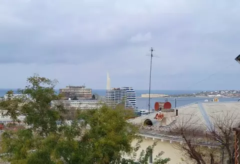 3-к кв. Севастополь ул. Дроздова, 3 (85.5 м)