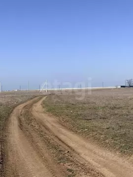 Участок в Крым, Сакский район, Штормовское с/пос, с. Хуторок  (7.0 ...