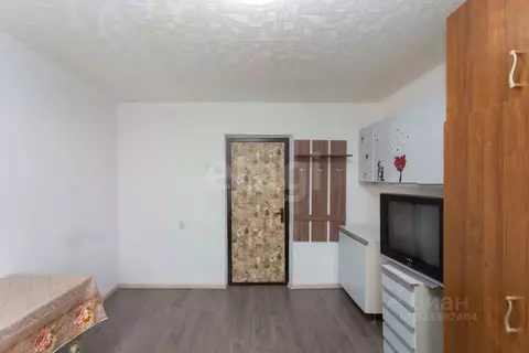 Комната Тюменская область, Тобольск 6-й мкр, 41 (14.2 м)