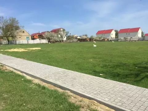 Участок в Краснодарский край, Темрюкский район, Ахтанизовское с/пос, ...