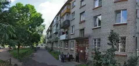 3-к кв. Санкт-Петербург пос. Парголово, ул. Первого Мая, 91 (56.0 м)