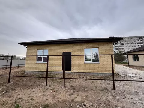 Дом в Волгоградская область, Волгоград Штурманская ул. (100 м)