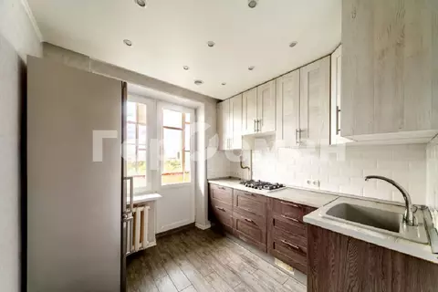 Продается 2-комнатная квартира