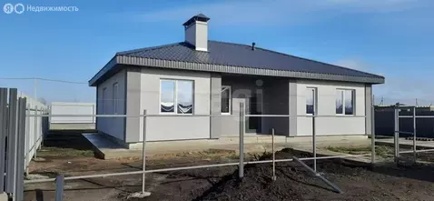 Дом в село Подстепки, улица Михаила Зюзина (120 м)