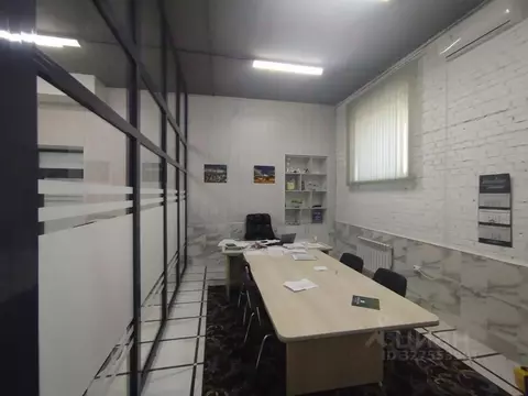 Помещение свободного назначения в Омская область, Омск ул. Звездова, ...