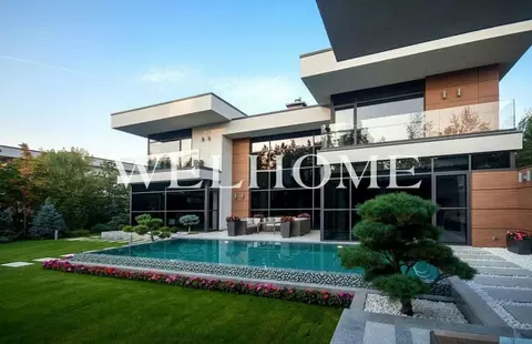 Продается дом в КП Резиденции Бенилюкс