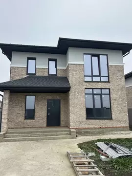 Дом в Краснодарский край, Краснодар ул. Эль Греко, 12 (160 м)