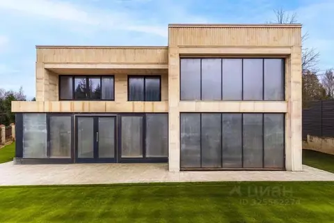 Коттедж в Московская область, Одинцовский городской округ, Изумрудный ...