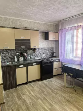 1-к кв. Кемеровская область, Кемерово ул. Веры Волошиной, 10 (35.0 м)