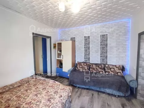 Дом в Волгоградская область, Волгоград Верхнезареченский пгт, ул. ...