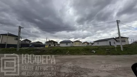 Участок в Волгоградская область, Волгоград пос. Ангарский, ул. ...