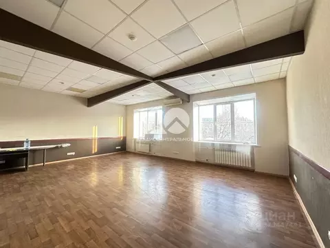 Офис в Новосибирская область, Новосибирск Танковая ул., 72 (65 м)