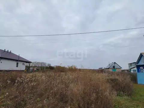 Участок в Башкортостан, Стерлитамакский район, с. Буриказганово ул. ...