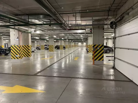 Гараж в Санкт-Петербург Уральская ул., 25 (13 м)