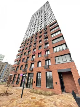 Торговая площадь (92.1 м)