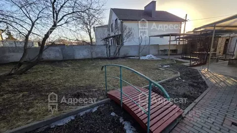 Дом в Волгоградская область, Волгоград Араратская ул. (73 м)