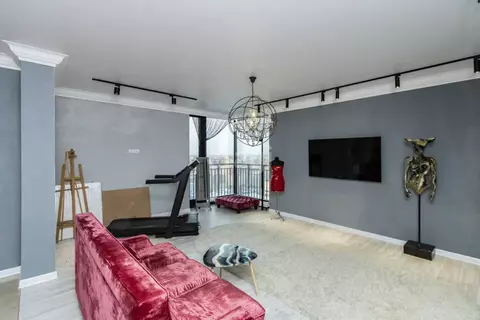 2-к кв. Тюменская область, Тюмень ул. 50 лет Октября, 4 (100.0 м)