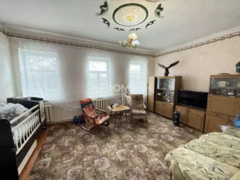 Дом в Ростовская область, Октябрьский район, Красюковская сл. ...