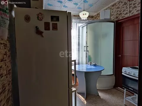 2-комнатная квартира: Ирбит, улица Розы Люксембург, 95 (38.7 м)