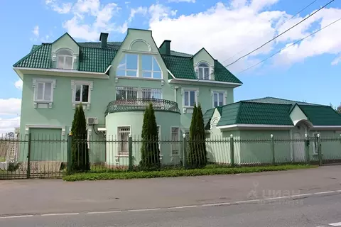 Дом в Санкт-Петербург пос. Стрельна, Тракторный пер., 1 (924 м)