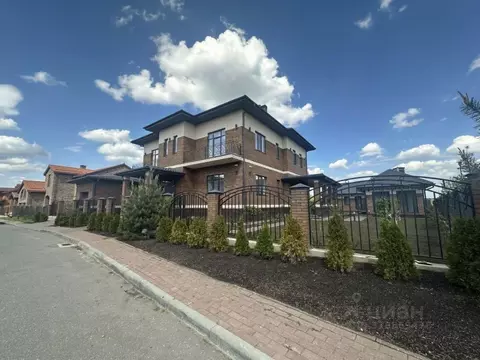 Коттедж в Москва д. Нижнее Валуево, ул. Валуевская Слобода, 24 (576 м)