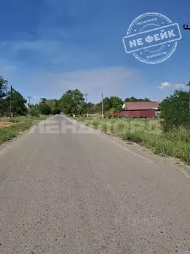 Участок в Ростовская область, Азовский район, с. Александровка ул. ...