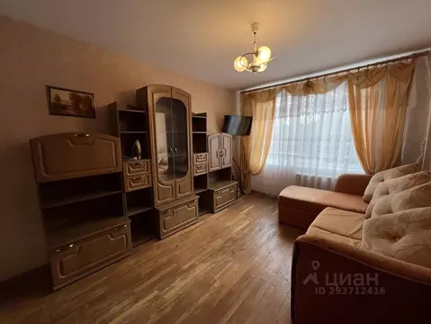 1-к кв. Псковская область, Псков Завеличье исторический район, пер. ...