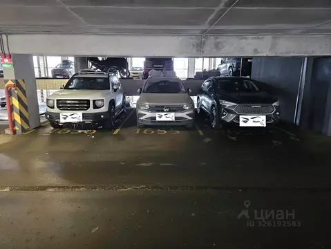 Гараж в Санкт-Петербург Малая Бухарестская ул., 12 (13 м)