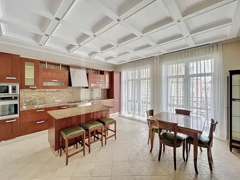 3-к кв. Москва пер. Лялин, 19К1 (138.0 м)