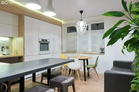 2-комнатная квартира: Красный Бор, Мостецкая улица, 14 (66.9 м)