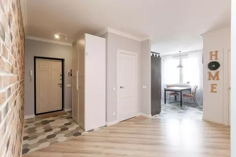 2-к кв. Калининградская область, Калининград Красносельская ул., 82к2 ...