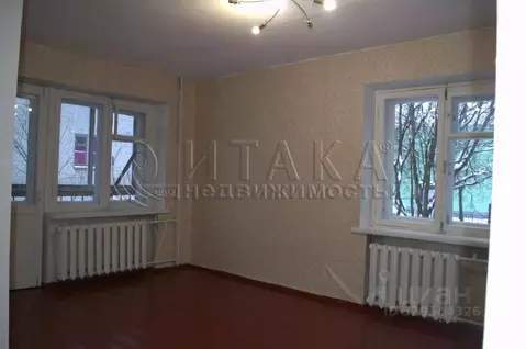 1-к кв. Ленинградская область, Луга просп. Кирова, 70 (30.4 м)