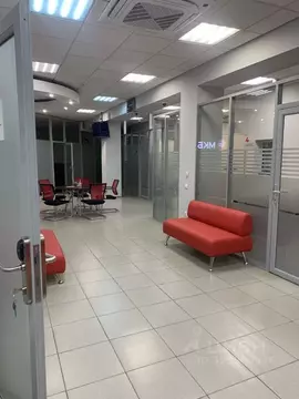 Помещение свободного назначения в Тюменская область, Тюмень ул. 50 лет ...