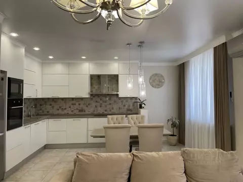 3-к кв. Татарстан, Казань Комсомольская ул., 1 (102.3 м)