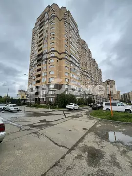 Продается 3-комнатная квартира