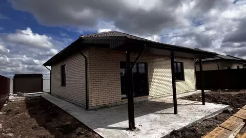 Дом в Самарская область, Ставропольский район, с. Подстепки ул. ...