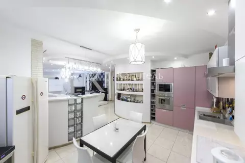 4-к кв. Тюменская область, Тюмень ул. Малыгина, 52 (205.0 м)