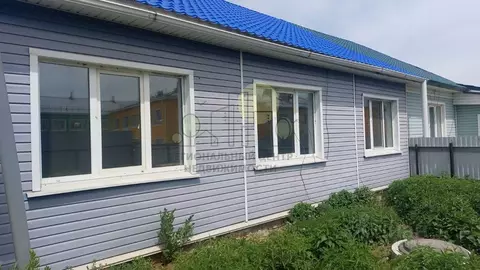 Дом в Иркутская область, Иркутский муниципальный округ, д. Карлук ул. ...