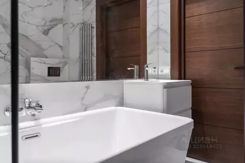 3-к кв. Санкт-Петербург Белоостровская ул., 7 (90.0 м)