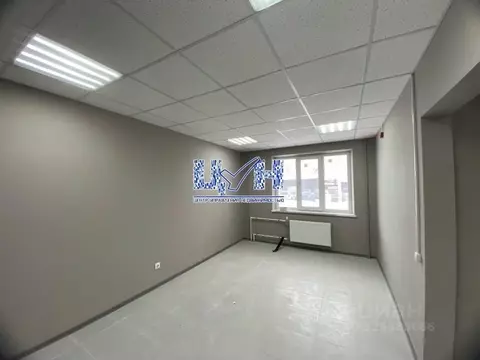 Помещение свободного назначения в Курская область, Курск просп. ...