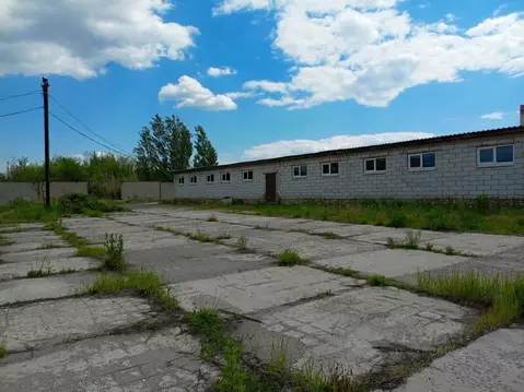 Склад в Саратовская область, Саратов Универсальная ул., 1 (2005 м)