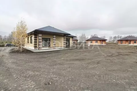 Дом в Тюменская область, Тюменский район, с. Перевалово ул. 8 Марта ...