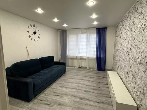 3-к кв. Саратовская область, Энгельс просп. Химиков, 3/28 (68.4 м)