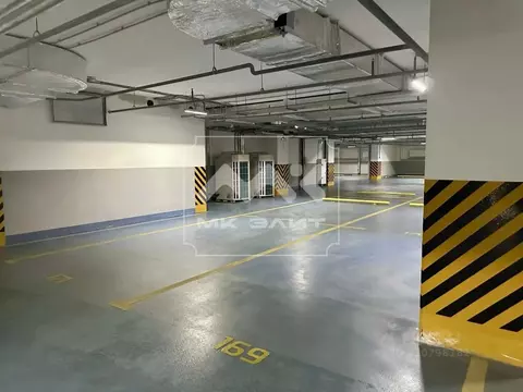 Гараж в Санкт-Петербург наб. Реки Фонтанки, 76к2 (35 м)