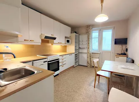 2-к кв. Санкт-Петербург Пулковская ул., 13 (78.0 м)