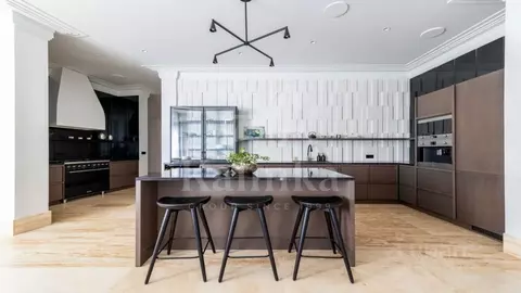 Дом в Московская область, Одинцовский городской округ, д. Новодарьино  ...