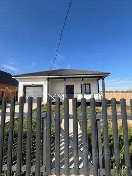 Дом в Иркутская область, Иркутский муниципальный округ, д. Куда ул. ...