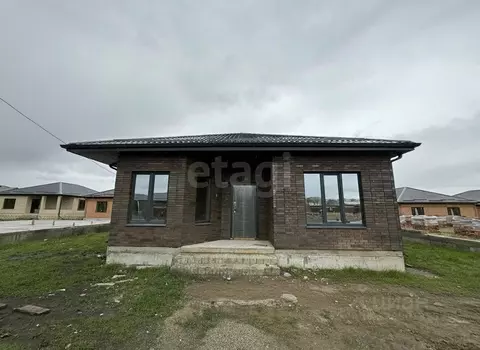 Дом в Ставропольский край, Михайловск Шпаковский район, ул. Евгения ...