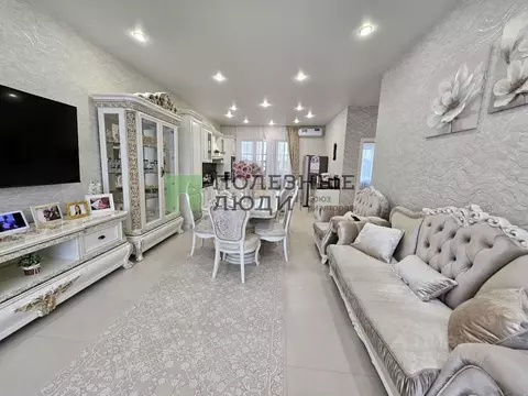 Дом в Белгородская область, Белгородский район, Тавровское с/пос, с. ...