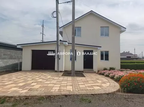 Дом в Башкортостан, Абзелиловский район, Краснобашкирский сельсовет, ...